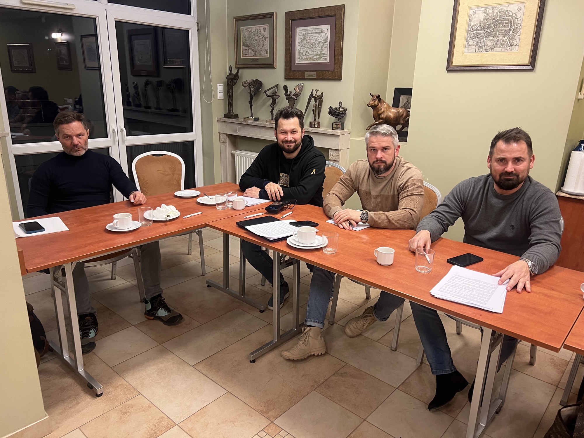 akademia-liderow-sprzedazy-1-skuteczna-sprzedaz-produkto_6JoRNAk.jpg